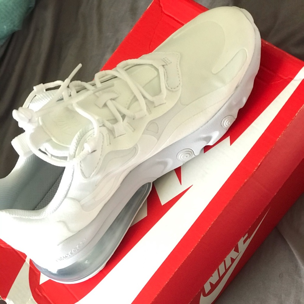 Nike Air Max 270 React